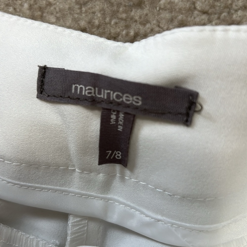 NWT new Maurice’s work dress shorts off white cream beige 7/8 - Picture 4 of 10